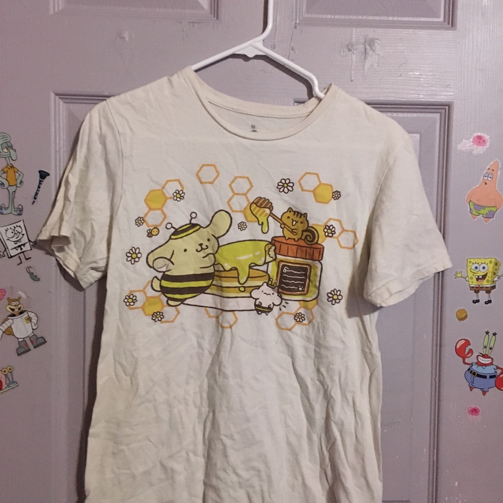 Pompompurin Cream Bee & Honey Graphic Tee